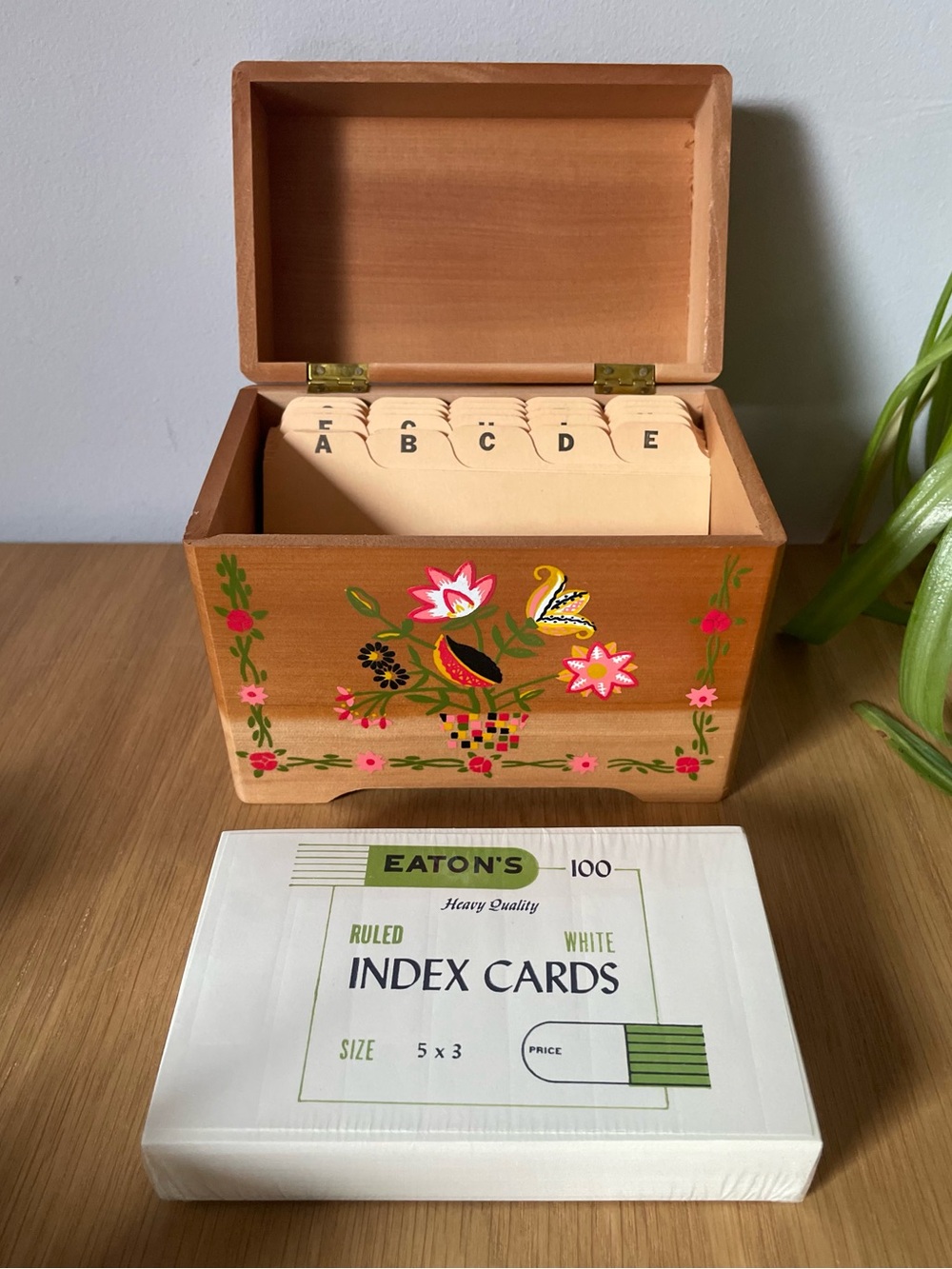Vintage MCM Floral Wooden Recipe Box and Sealed Eaton’s Index Cards NOS
